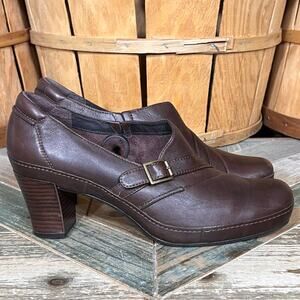 Clarks Artisan Utica Brown Leather Active Air Block Heel Pump Booties Womens 10